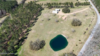 /international/us/1021-elarton-road-osyka-ms-110106117826/