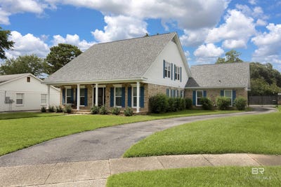 /international/us/6608-cedarwood-court-mobile-al-110101192512/
