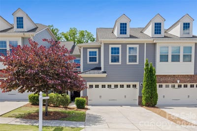 /international/us/625-amber-meadows-way-tega-cay-sc-110108572798/