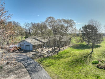 /international/us/19032-e-highway-86-neosho-mo-110098784490/