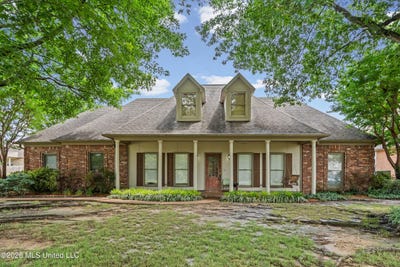 /international/us/159-cross-creek-drive-hernando-ms-110108198557/
