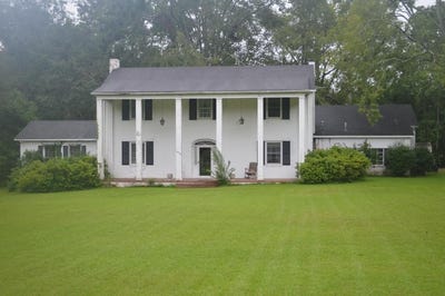 /international/us/1012-mt-vernon-road-vidalia-ga-110097034663/