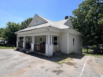 /international/us/2805-highway-25-montevallo-al-110108719085/
