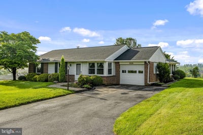 /international/us/2136-hobson-road-lancaster-pa-110109064576/