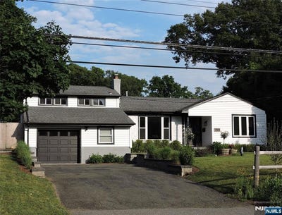 /international/us/350-monroe-avenue-wyckoff-nj-110108947770/