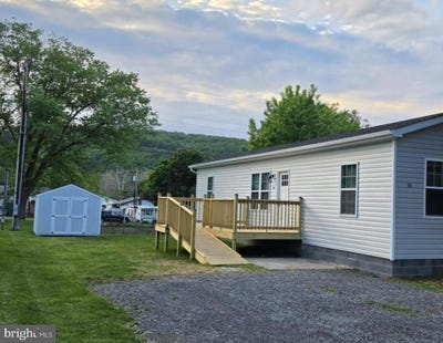 /international/us/30-s-skyline-drive-ridgeley-wv-110107893336/