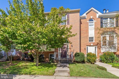 /international/us/12143-abbey-glen-court-woodbridge-va-110120743515/