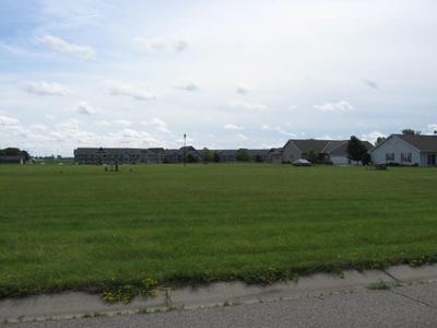 /international/us/1512-ranger-drive-glencoe-mn-110108475675/