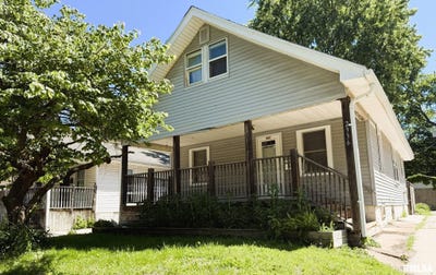 /international/us/2336-s-11th-street-springfield-il-110108178391/