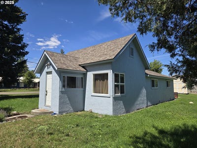 /international/us/107-w-4th-st-wallowa-or-110101289020/?lang=id