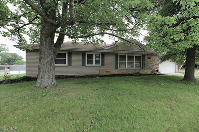 /international/us/890-wadsworth-road-medina-oh-110100799206/