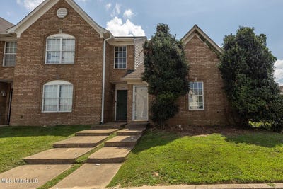 /international/us/7440-perrin-lane-horn-lake-ms-110101113520/