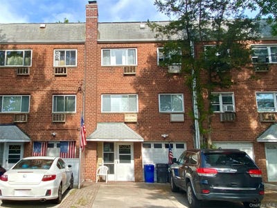 /international/us/84-05-266th-street-floral-park-ny-110101685217/
