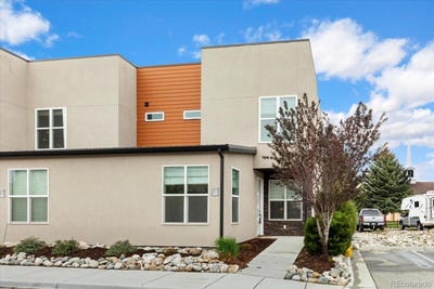 /international/us/1001-dezi-drive-salida-co-110108220922/