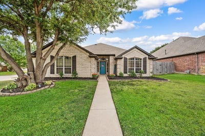 /international/us/501-kempson-court-saginaw-tx-110110210974/