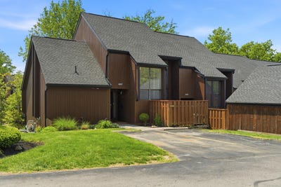 /international/us/4857-smoketalk-lane-westerville-oh-110108193571/
