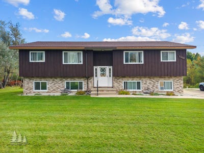 /international/us/11905-county-road-487-atlanta-mi-110120130054/