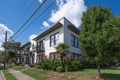 /international/us/5305-reiger-avenue-dallas-tx-110107005756/