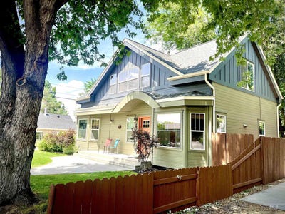 /international/us/2910-w-hazel-st-boise-id-110099189003/