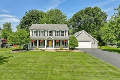 /international/us/6083-southbrook-drive-ontario-ny-110109392514/