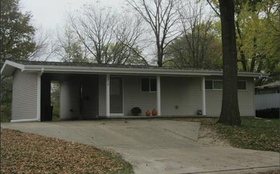 /international/us/2810-walnut-street-cedar-falls-ia-110101233912/?lang=en