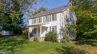 /international/us/1025-n-chatham-road-coatesville-pa-110100453479/