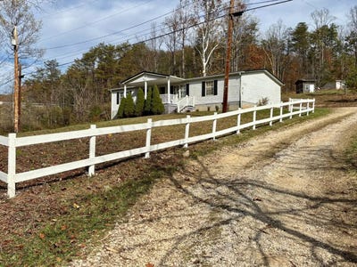 /international/us/472-big-sandy-road-left-hand-wv-110103483013/