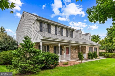 /international/us/356-locust-lane-mount-joy-pa-110120452720/