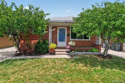 /international/us/22435-lange-street-st-clair-shores-mi-110109004104/