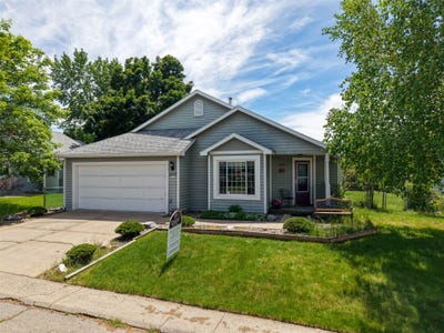 /international/us/2425-cottage-court-missoula-mt-110108493566/