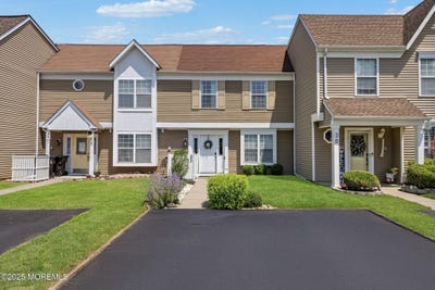 /international/us/32-crandall-drive-east-brunswick-nj-110101333021/