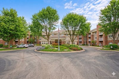 /international/us/605-barrington-avenue-east-dundee-il-110107612896/
