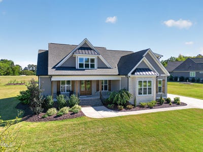 /international/us/60-water-willow-lane-zebulon-nc-110120415435/
