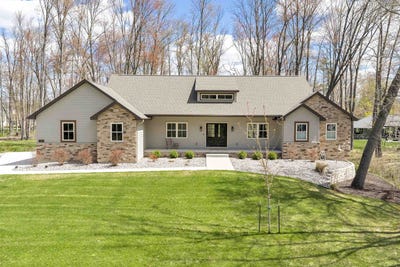 /international/us/2442-loxley-court-suamico-wi-110104976087/