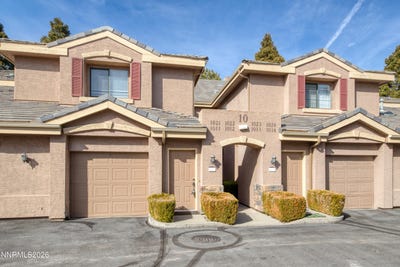 /international/us/900-s-meadows-parkway-reno-nv-110106186600/