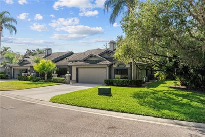 /international/us/948-lucas-lane-oldsmar-fl-110105294378/