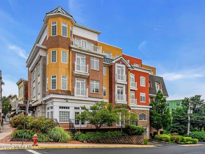 /international/us/11-wharf-avenue-red-bank-nj-110107713237/