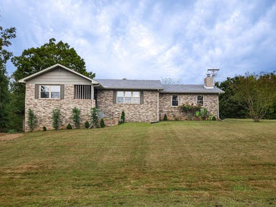 /international/us/171-carlisle-drive-madisonville-ky-110120578779/