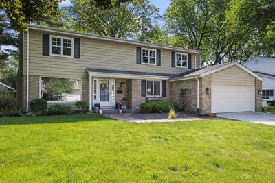 /international/us/125-n-gibbons-avenue-arlington-heights-il-110108338663/