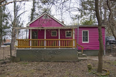 /international/us/1132-n-court-st-lewisburg-wv-110104868657/