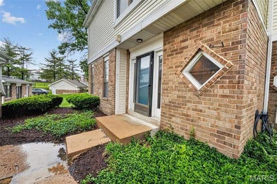 /international/us/2047-kentmore-lane-chesterfield-mn-110107684880/