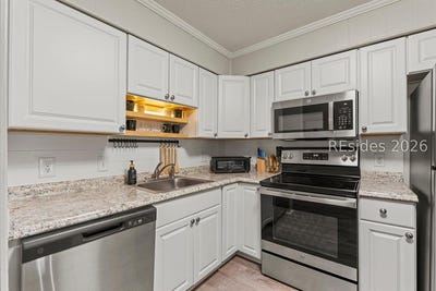 /international/us/104-cordillo-parkway-hilton-head-island-sc-110120562804/