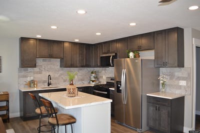 /international/us/219-east-st-n-lyman-wy-110102453095/