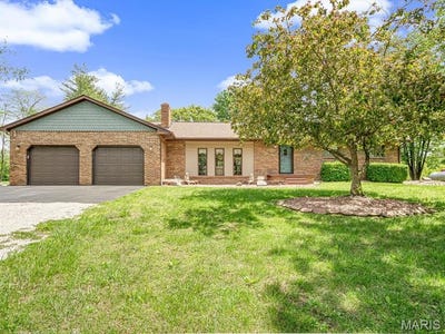 /international/us/358-prairietown-road-dorsey-il-110107747593/