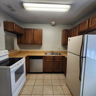 /international/us/210-w-austin-street-nacogdoches-tx-110109053526/