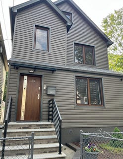 /international/us/57-16-66-street-maspeth-ny-110100242297/