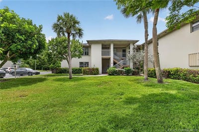 /international/us/2-lake-vista-trail-port-st-lucie-fl-110108507066/