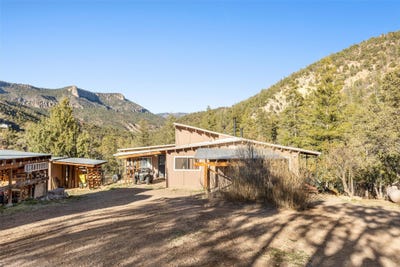 /international/us/750-san-diego-loop-jemez-springs-nm-110106242413/