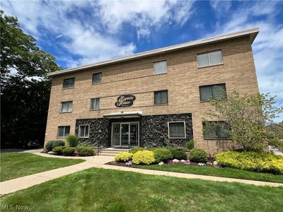 /international/us/20312-lorain-road-unit-204-fairview-park-oh-110093135613/