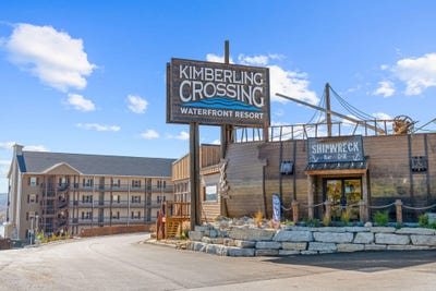 /international/us/88-towers-aly-unit-205-kimberling-city-mo-110108026716/